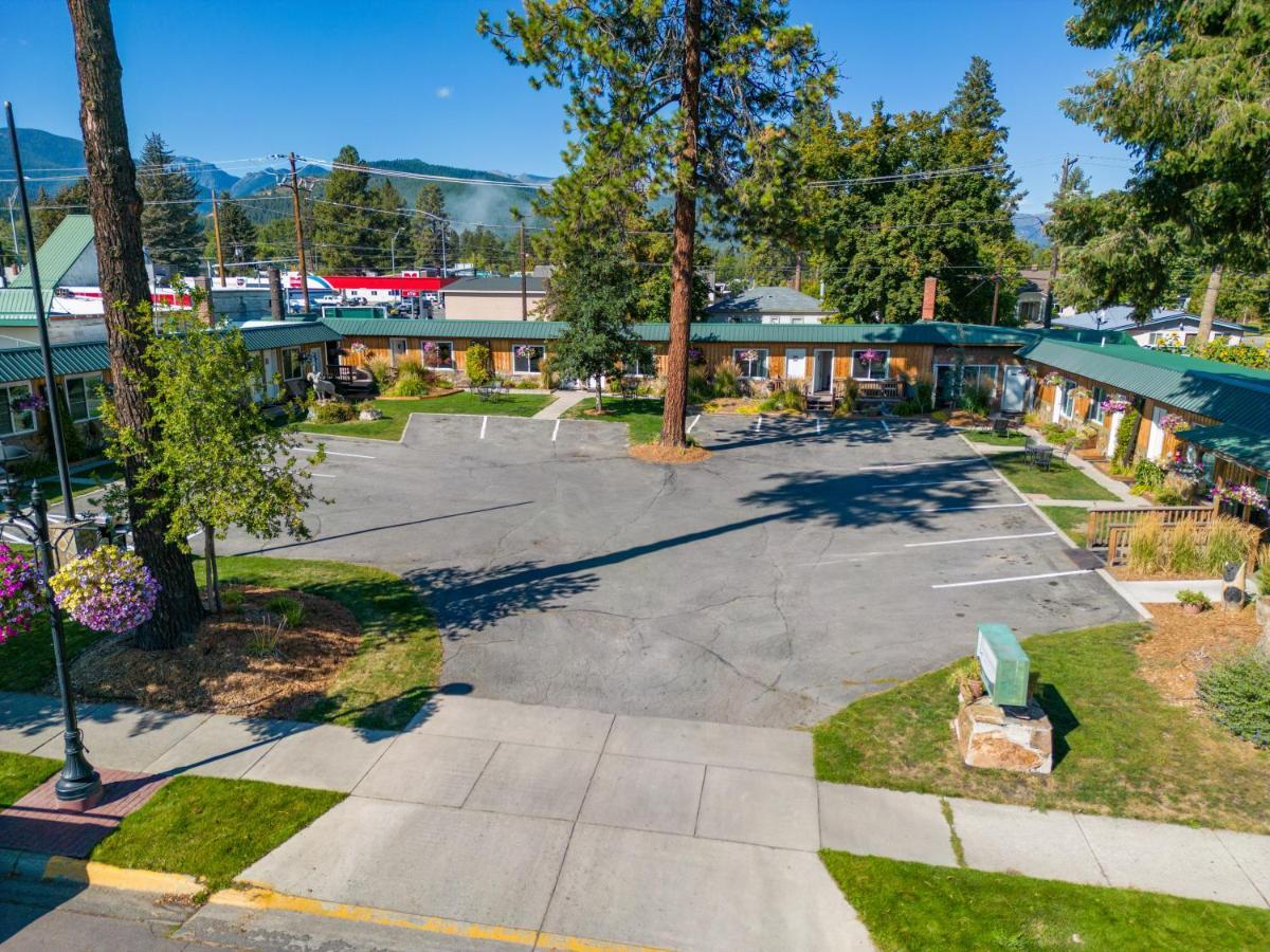 Evergreen Motel 2*
